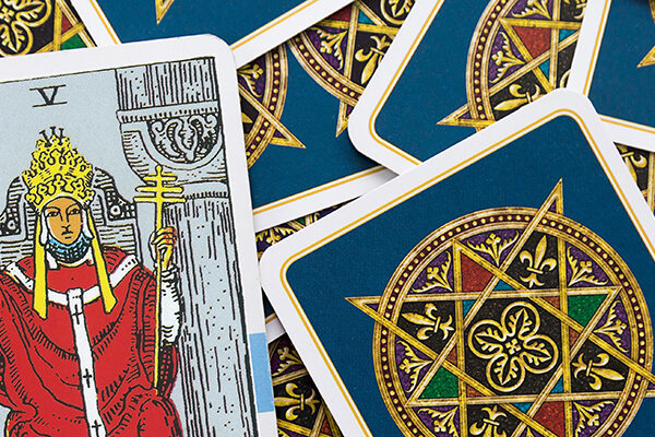 Tarot Key 5: The Hierophant  and Chasidim